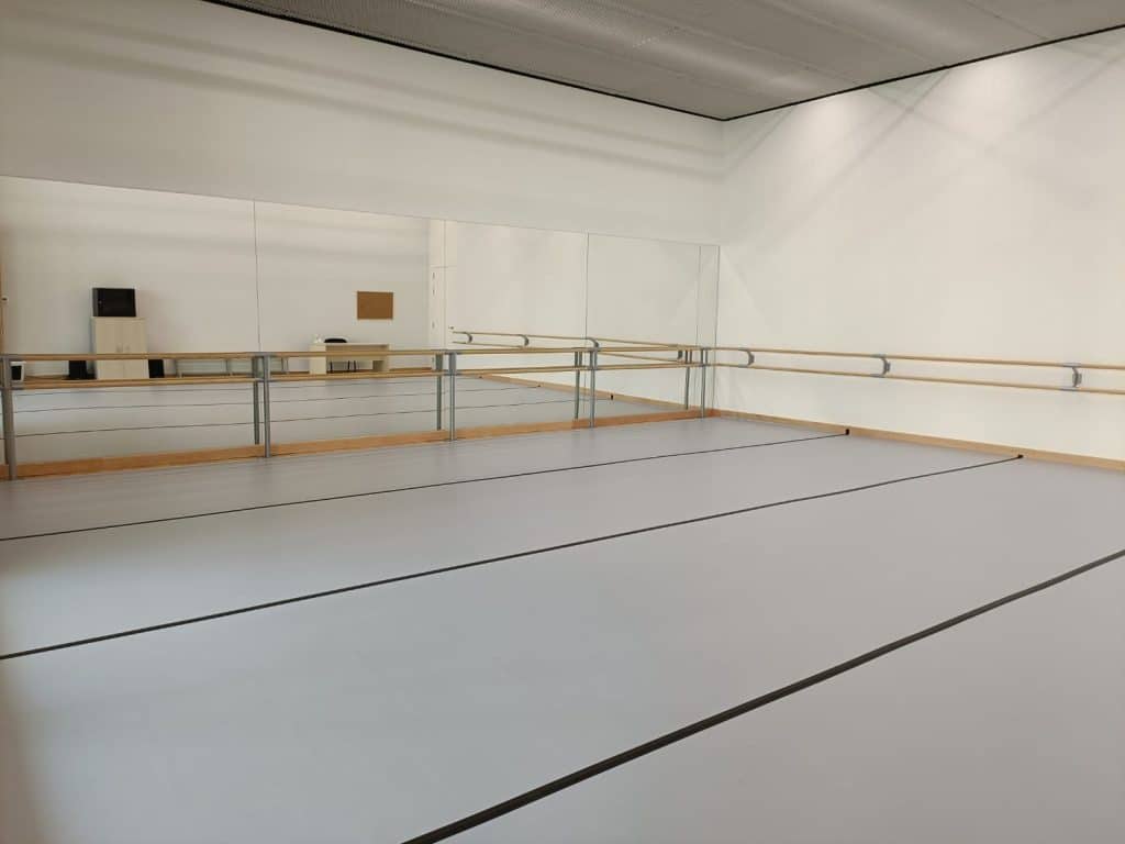 Municipal Elementary Dance Conservatory Benidorm 3 | Professional Sprung & Vinyl Dance Floors | Harlequin Floors